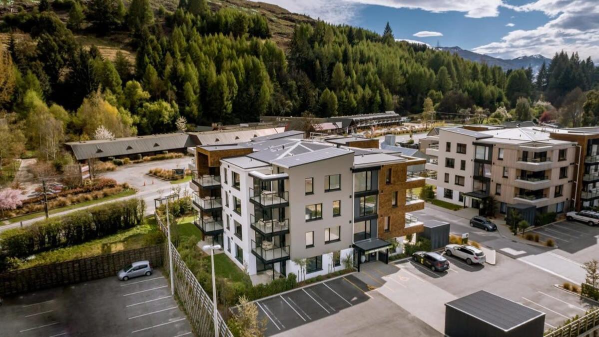 Coronet Base At La Residence Du Parc Queenstown Eksteriør billede