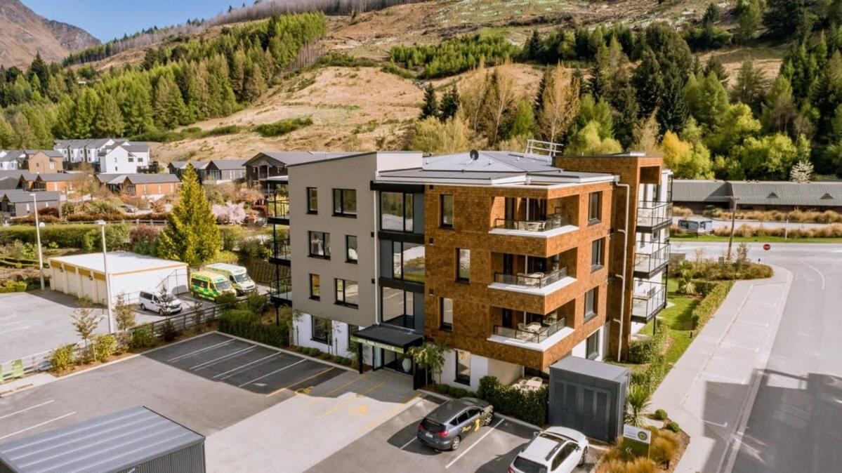 Coronet Base At La Residence Du Parc Queenstown Eksteriør billede