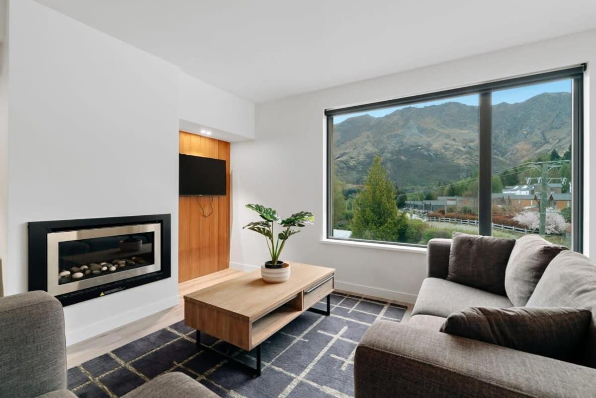 Coronet Base At La Residence Du Parc Queenstown Eksteriør billede
